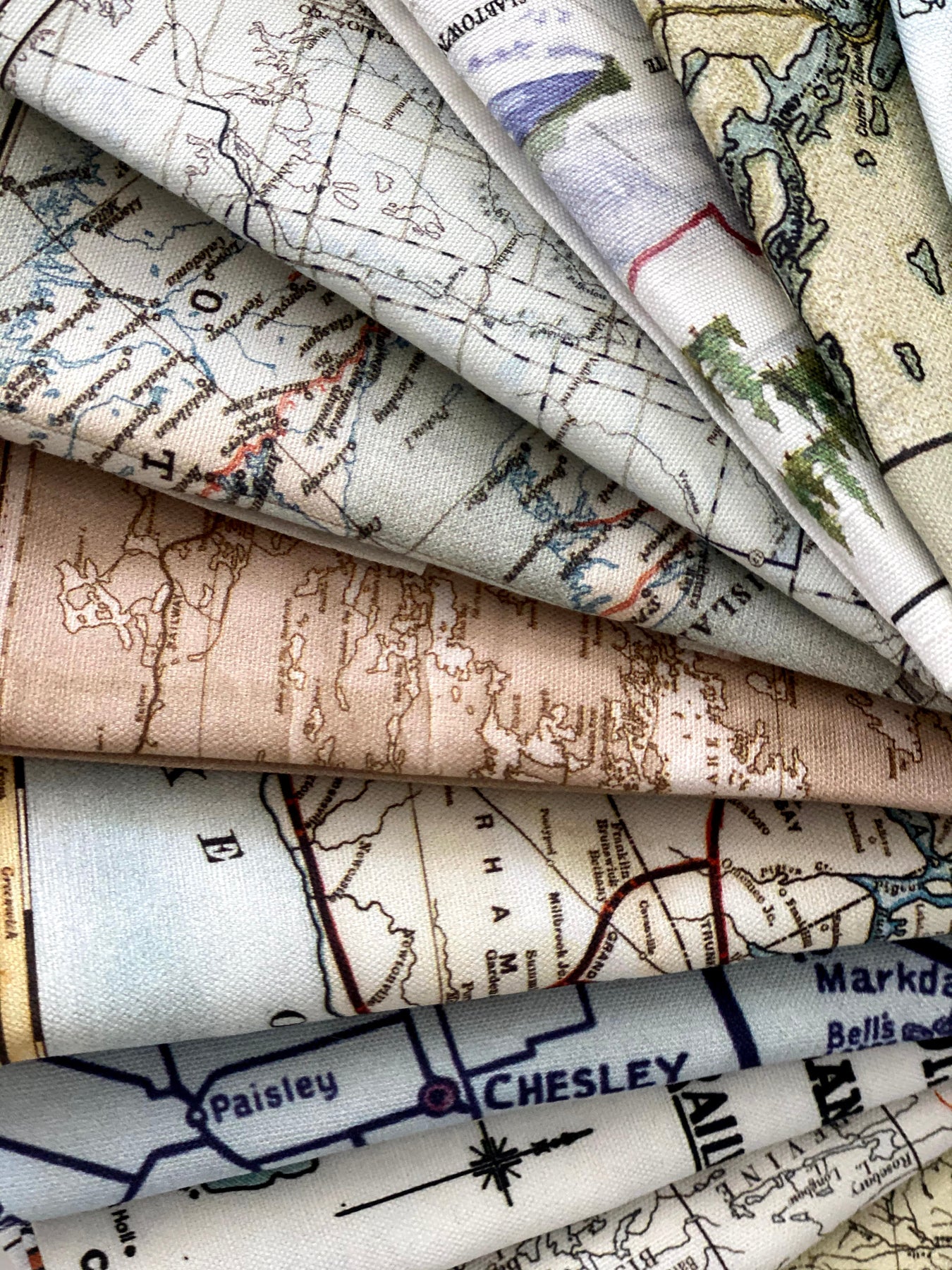 Map Dinner Napkin Collection